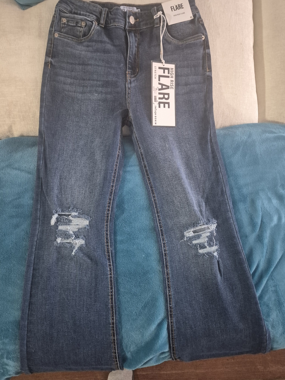 refuge Distressed High-Rise Flare Jeans in Dark Blue